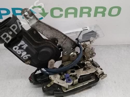 Used Front left lock TOYOTA COROLLA (_E10_) 2.0 D (CE100_, CE100R) (72 hp) 31114222