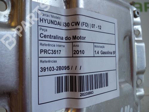Used Engine control unit (ECU) HYUNDAI i30 Estate (FD) [2007-2012]  9774146