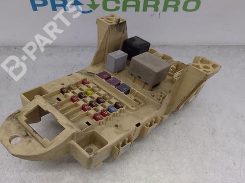 Sikringsdose TOYOTA YARIS (_P1_)  | BP9774728E1 