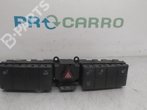Used Switch MERCEDES-BENZ C-CLASS (W203) [2000-2007]  9775014