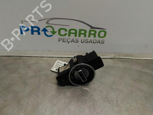 Used Headlight switch MERCEDES-BENZ B-CLASS Sports Tourer (W246, W242) [2011-2018]  13722372