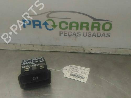 Used Switch MERCEDES-BENZ A-CLASS (W176) [2012-2018]  14406220
