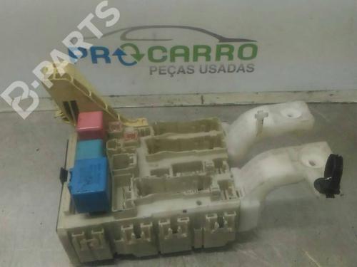 Used Fuse box TOYOTA YARIS (_P9_) [2005-2014]  9777218