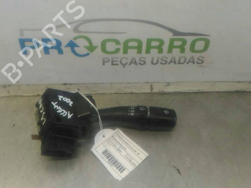 Used Steering column stalk HYUNDAI ACCENT II (LC) [1999-2012]  13722851
