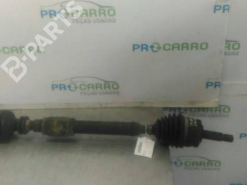 Used Right front driveshaft VOLVO V40 Estate (645) [1995-2004]  9777518