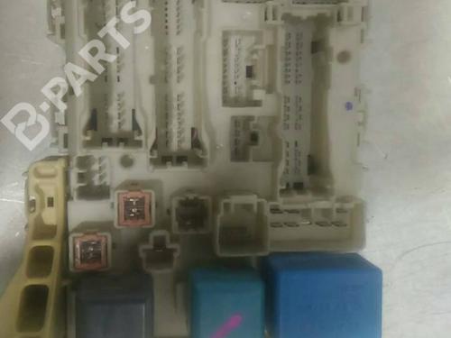 Fuse box TOYOTA YARIS (_P9_)  | BP9778276E1
