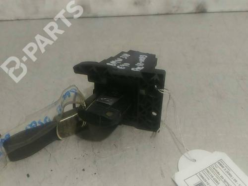 BP9778338M48 main image