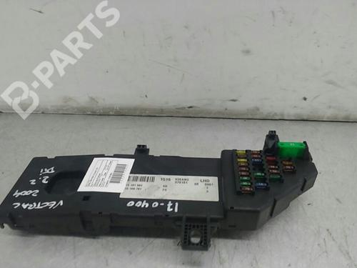 Used Fuse box OPEL VECTRA C Estate (Z02) [2003-2009]  9779391
