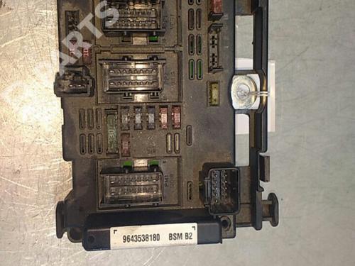 Used Fuse box PEUGEOT 307 (3A/C) [2000-2012]  9779508