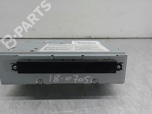 Radio VOLVO C70 II Convertible (542)  31328059