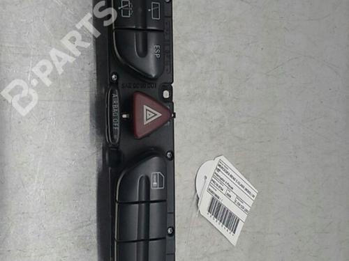 Używane Przełącznik MERCEDES-BENZ C-CLASS (W203) [2000-2007]  9779640