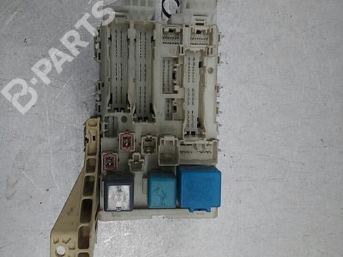 Used Fuse box TOYOTA YARIS (_P9_) [2005-2014]  9779728