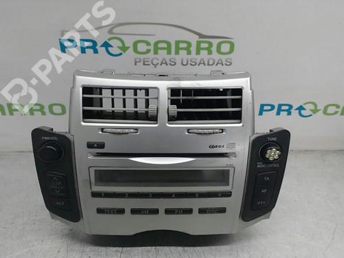 Used Radio TOYOTA YARIS (_P9_) [2005-2014]  9780256