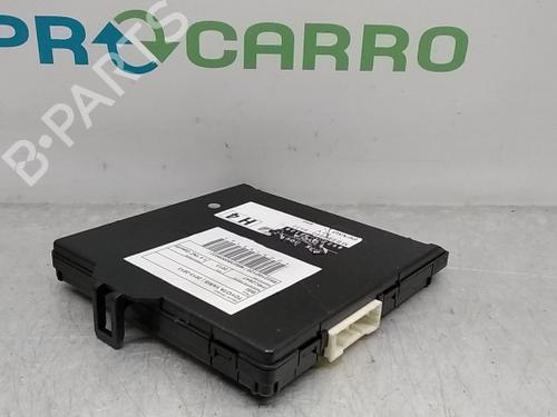 Used Electronic module TOYOTA YARIS (_P13_) 1.5 Hybrid (NHP130_, NHP130) (101 hp) 13723670