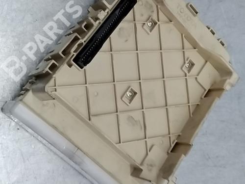 Zekeringkast TOYOTA AURIS (_E18_)  | BP9782739E1