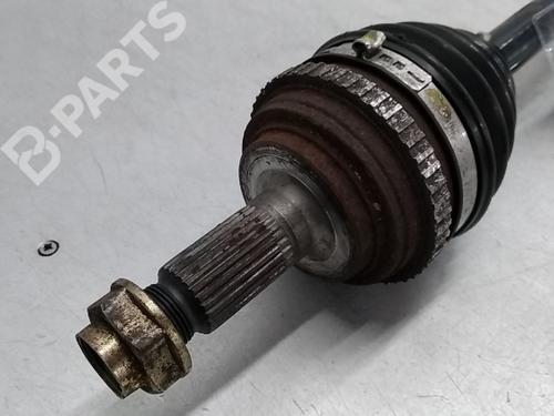 Drivksel foran venstre HONDA CIVIC VII Hatchback (EU, EP, EV)  | BP9783531M38 