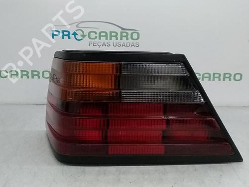 Piloto trasero izquierdo MERCEDES-BENZ 124 Saloon (W124) 300 Turbo-D 4-matic (124.333) (143 hp) 31112368