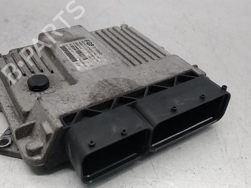 Motorstyringsenhet FIAT PUNTO Hatchback Van (188_) 1.3 JTD (69 hp) 31282254