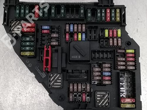 Used Fuse box BMW 5 (F10) 520 d (184 hp) 9786491