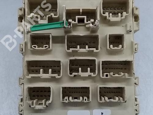 Boîte à Fusibles TOYOTA YARIS (_P1_) 1.0 (SCP10_, SCP10R) (68 hp) 9786895