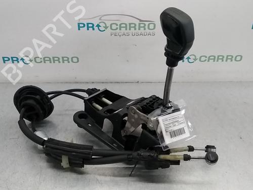 Used Gear lever PEUGEOT 208 I (CA_, CC_) [2012-2021]  23553252