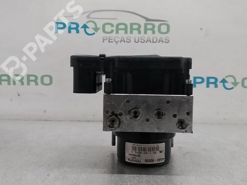 Used ABS pump TOYOTA YARIS (_P13_) 1.4 D (NLP130_, NLP130) (90 hp) 9790262