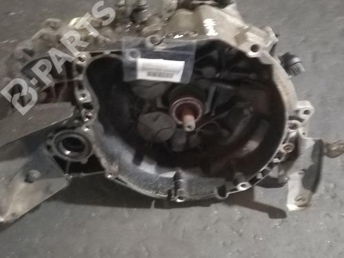 Used Gearbox VOLVO V40 Estate (645) 1.9 DI (115 hp) 9791329