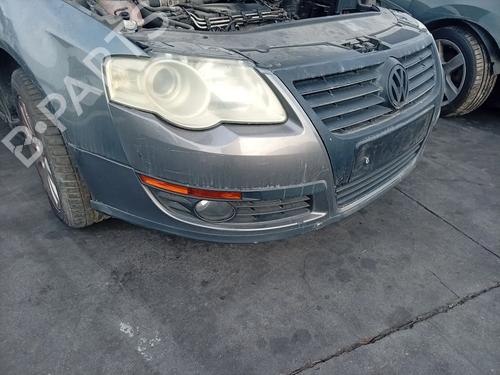 Used Front bumper Front bumper VW PASSAT B6 Variant (3C5) 1.9 TDI (105 hp) 40612477 40612477
