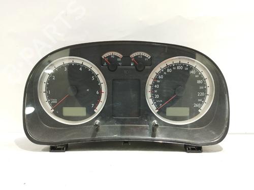 Used Instrument cluster Instrument cluster VW GOLF IV (1J1) 1.4 16V (75 hp) 40624368 40624368