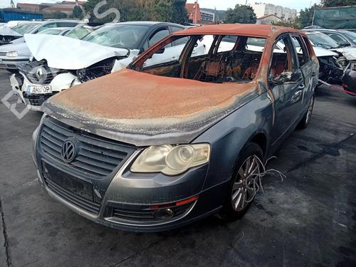 Right headlight VW PASSAT B6 Variant (3C5) 1.9 TDI | BP40612473C29 - Image 3