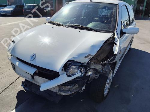 Brugte RENAULT CLIO II (BB_, CB_)  1.9 D (B/CB0E, BB0J)  4782568