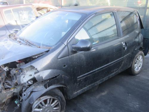 Fuse box RENAULT TWINGO II (CN0_)  | BP13722474E1 