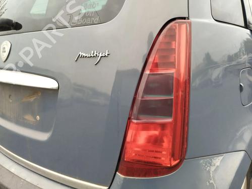 Used Right taillight Right taillight LANCIA MUSA (350_) 1.3 D Multijet (350.AXG11, 350.AXG1A) (90 hp) 40544616 40544616