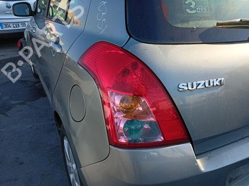 Used Left taillight Left taillight SUZUKI SWIFT III (MZ, EZ) 1.3 DDiS (RS413D) (69 hp) 40535142 40535142