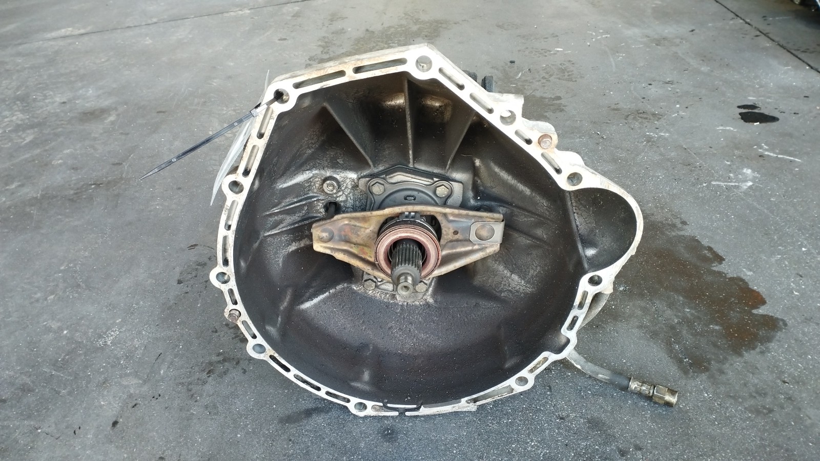 Manual gearbox MERCEDESBENZ CCLASS (W202) C 220 D (202.121) 12003022