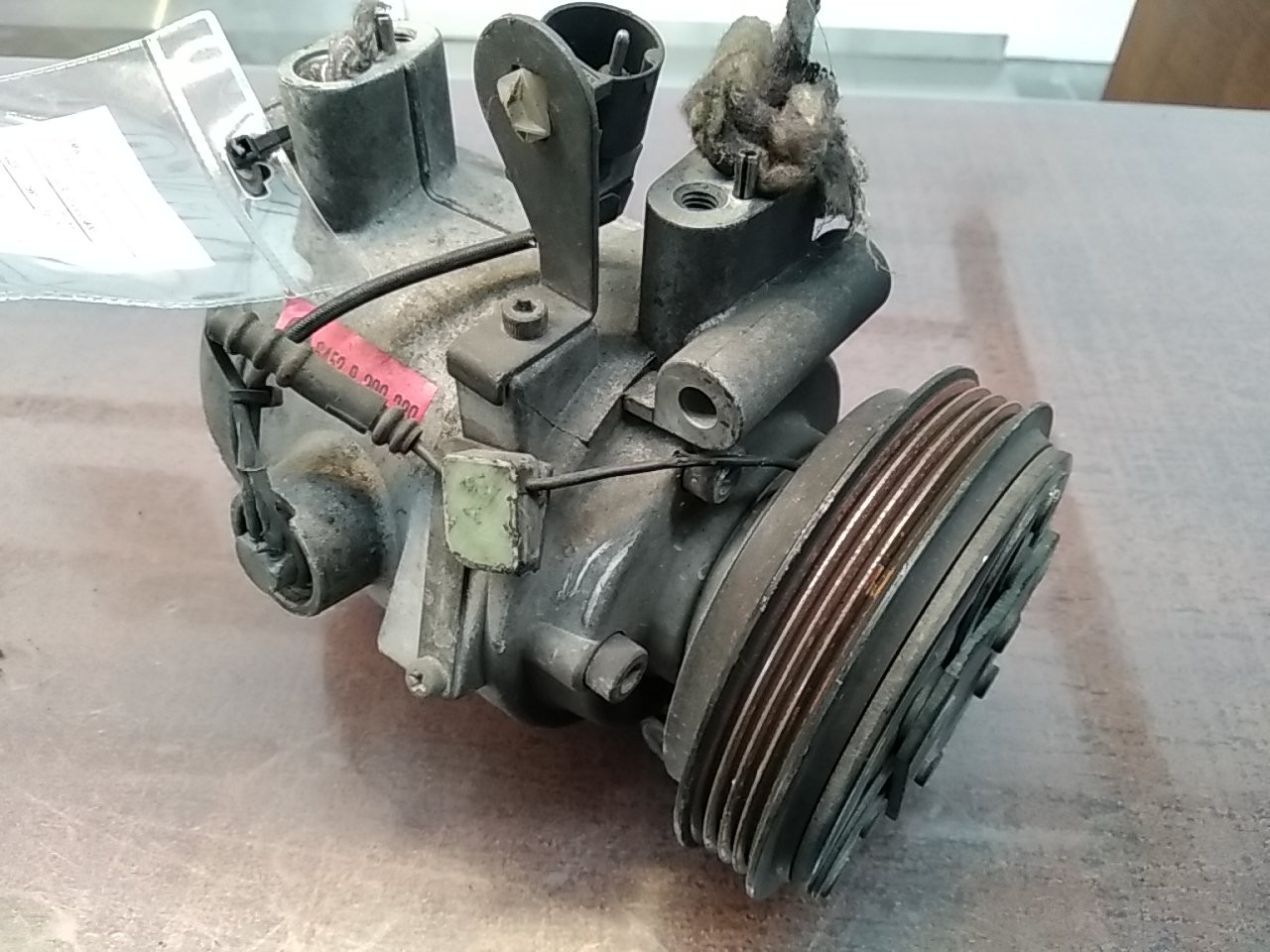 AC compressor BMW 3 (E36) 9771154 | B-Parts