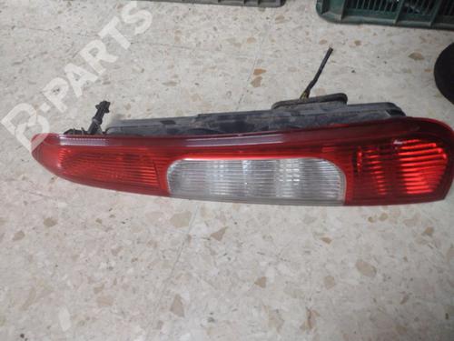 right-taillight-ford-c-max-dm2-20-tdci-2007-2008-2009-2010-10204674 main image