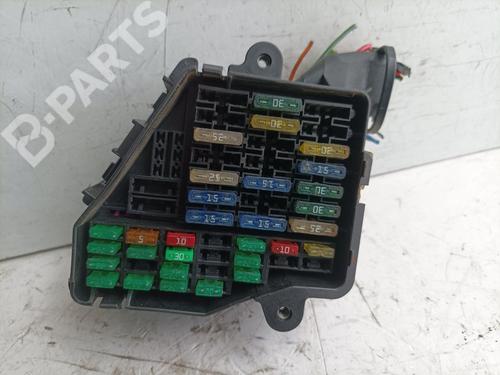 Used Fuse box Fuse box VW PASSAT B5.5 (3B3) 1.9 TDI (130 hp) 10991335 10991335