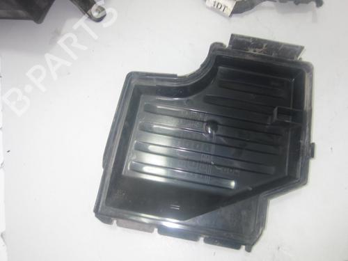 Fuse box OPEL CORSA C (X01) 1.2 (F08, F68) | BP13739695E1 
