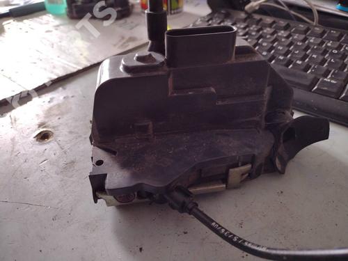 front-right-lock-renault-megane-ii-coupe-cabriolet-em01_-16-16v-2003-2004-2005-2006-2007-2008-2009-2010-10129078 main image