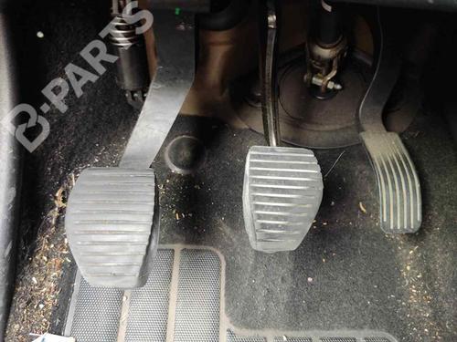 pedal-peugeot-308-sw-i-4e_-4h_-16-hdi-9hr-2007-2008-2009-2010-2011-2012-2013-2014-11133297 main image