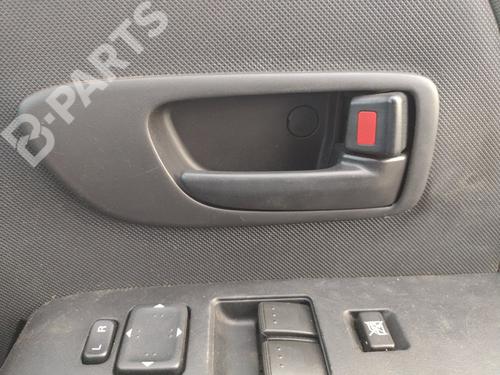 Used Front right interior door handle Front right interior door handle MAZDA 5 (CR) 2.0 CD (CR19) (143 hp) 10133368 10133368