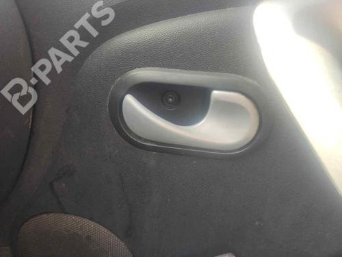 front-right-interior-door-handle-dacia-sandero-15-dci-8200733847-2008-11131798 main image