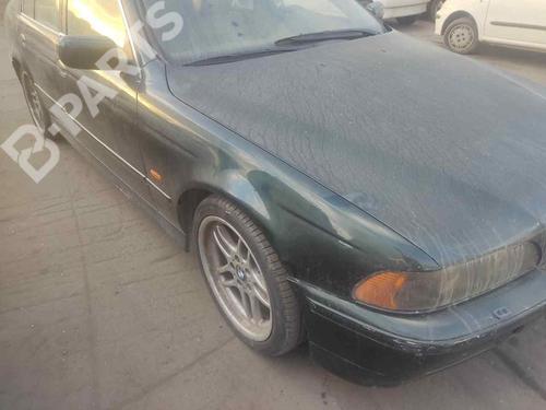 Used Right front fenders Right front fenders BMW 5 (E39) 530 d (193 hp) 11106667 11106667