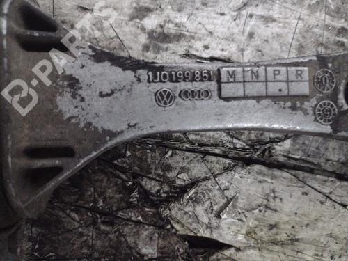 Used Engine mount Engine mount SEAT LEON (1M1) [1999-2006] 10132923 10132923