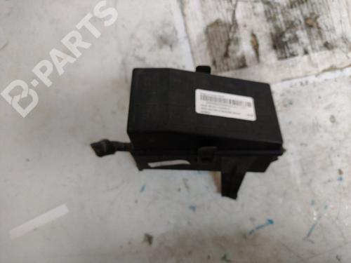 fuse-box-opel-vectra-b-j96-20-di-16v-f19-6238852-1995-1996-1997-1998-1999-2000-2001-2002-2003-2004-10132760 main image
