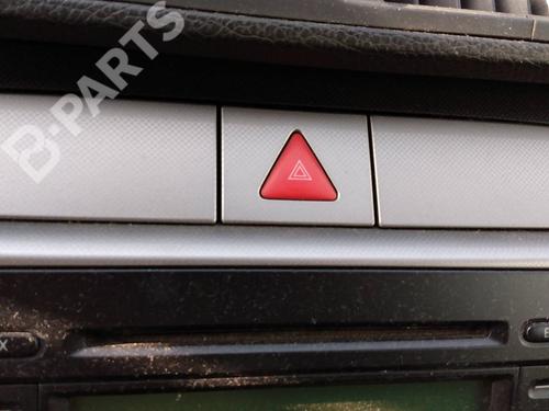 Left front window switch VW PASSAT B6 (3C2)  | BP10130360C106  - Image 13