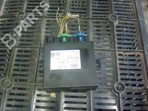 Used Comfort control module Comfort control module FORD FOCUS I Turnier (DNW) 1.8 Turbo DI / TDDi (90 hp) 10131800 10131800
