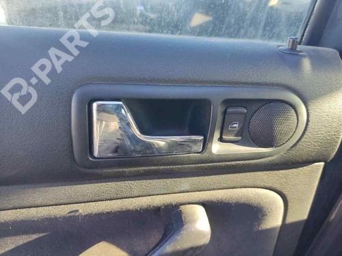 Used Interior door handle Interior door handle VW GOLF IV (1J1) 1.9 TDI (101 hp) 11111260 11111260