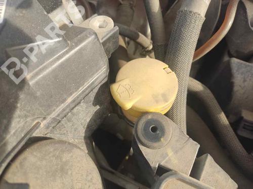 Used Windscreen washer tank Windscreen washer tank RENAULT CLIO IV (BH_) 1.5 dCi 90 (90 hp) 11139108 11139108